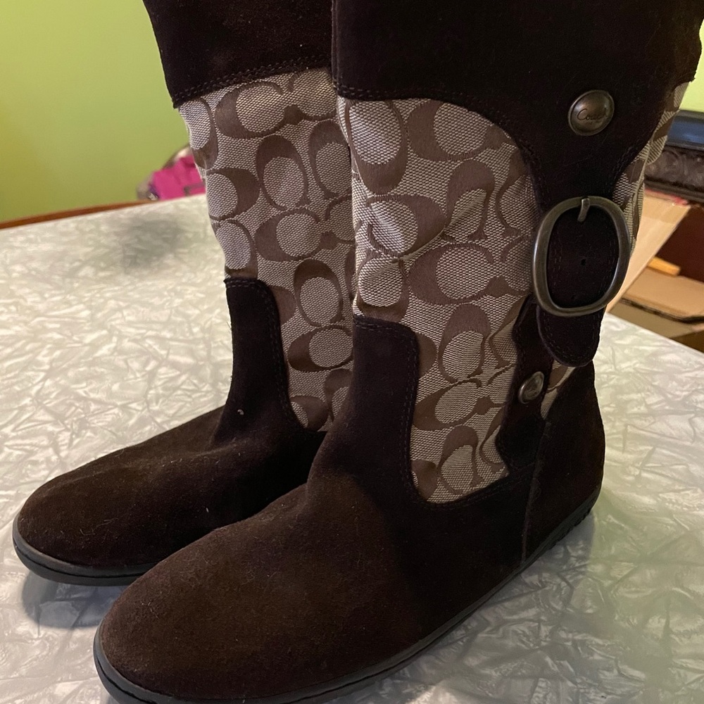 Authentic Coach Signature Winter boots